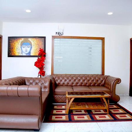 Maplewood Guest House, Neeti Bagh, New Delhiit Is A Boutiqu Guest House - Room 5 Exteriör bild