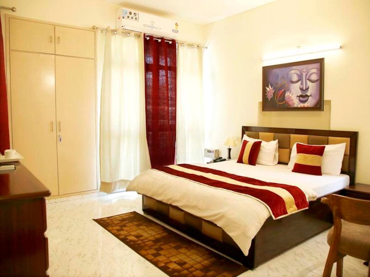 Maplewood Guest House, Neeti Bagh, New Delhiit Is A Boutiqu Guest House - Room 5 Exteriör bild