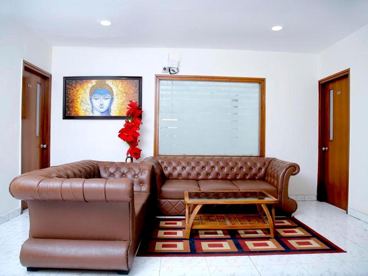 Maplewood Guest House, Neeti Bagh, New Delhiit Is A Boutiqu Guest House - Room 5 Exteriör bild