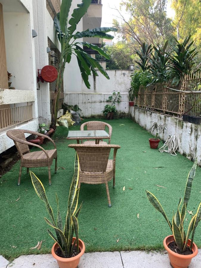Maplewood Guest House, Neeti Bagh, New Delhiit Is A Boutiqu Guest House - Room 5 Exteriör bild