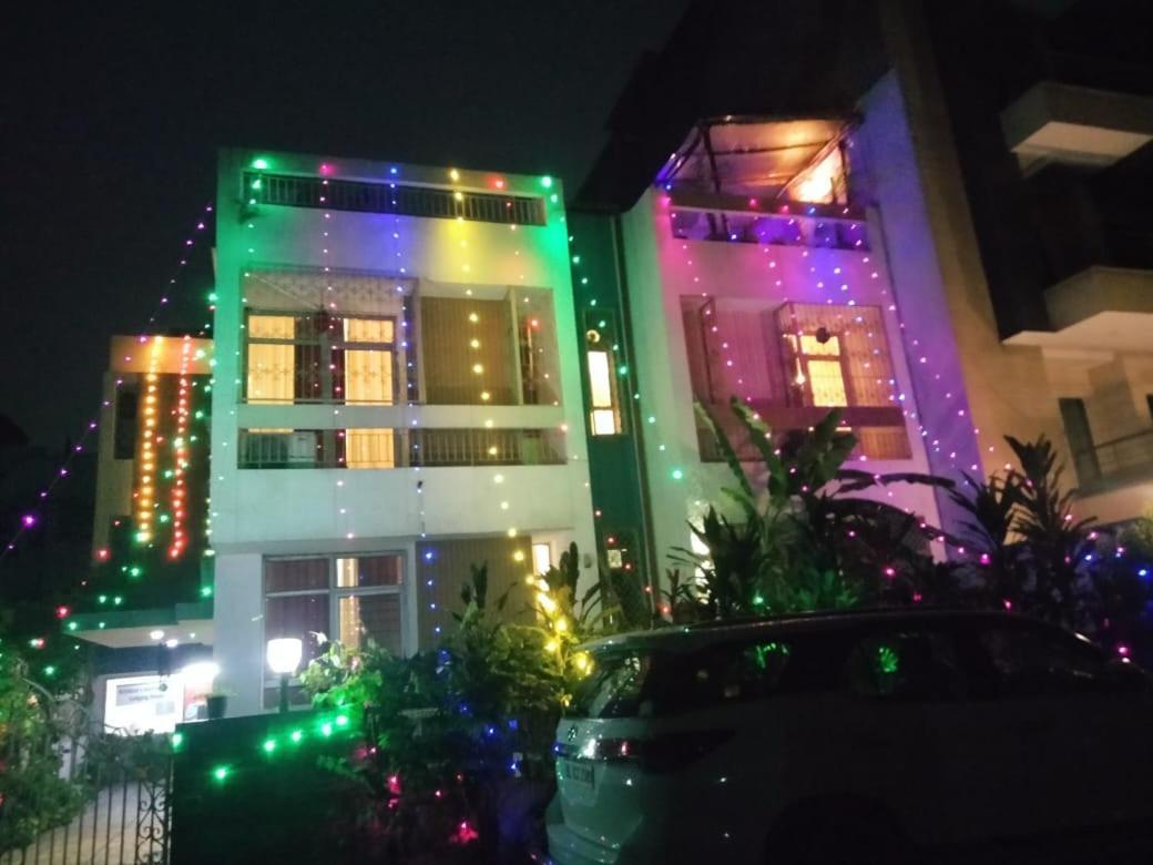 Maplewood Guest House, Neeti Bagh, New Delhiit Is A Boutiqu Guest House - Room 5 Exteriör bild