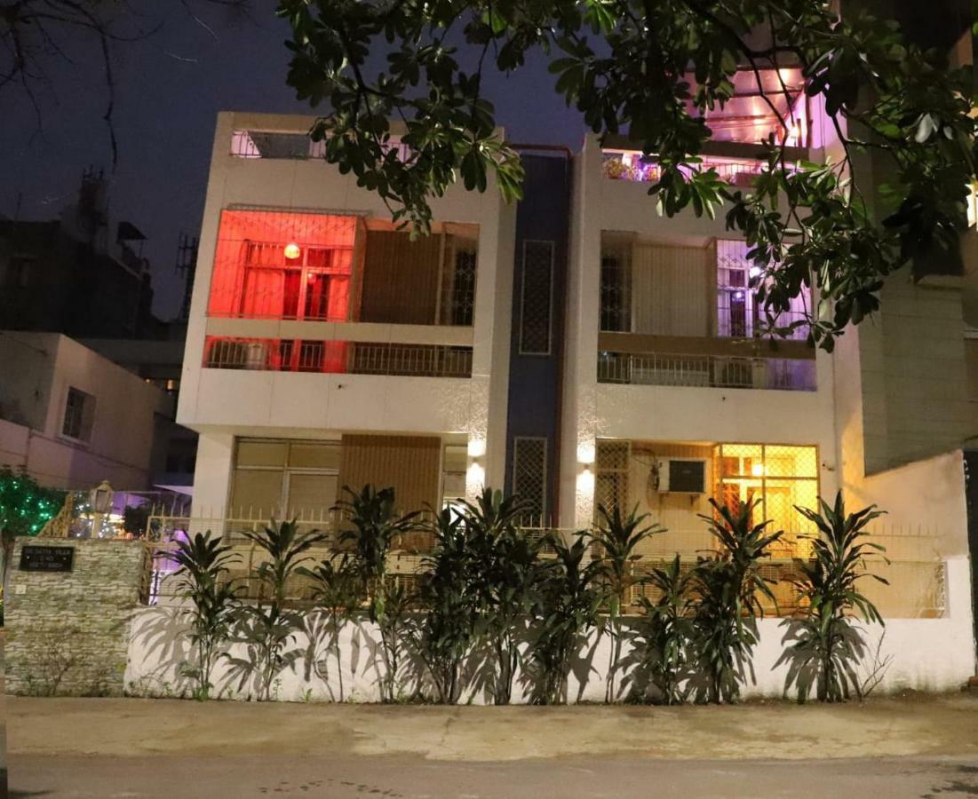 Maplewood Guest House, Neeti Bagh, New Delhiit Is A Boutiqu Guest House - Room 5 Exteriör bild