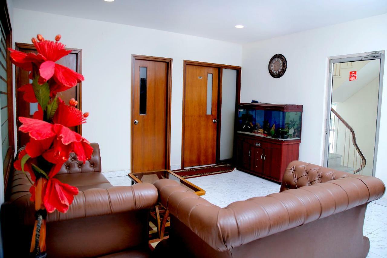 Maplewood Guest House, Neeti Bagh, New Delhiit Is A Boutiqu Guest House - Room 5 Exteriör bild